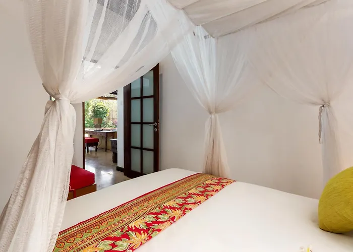 Villa Delapan Seminyak