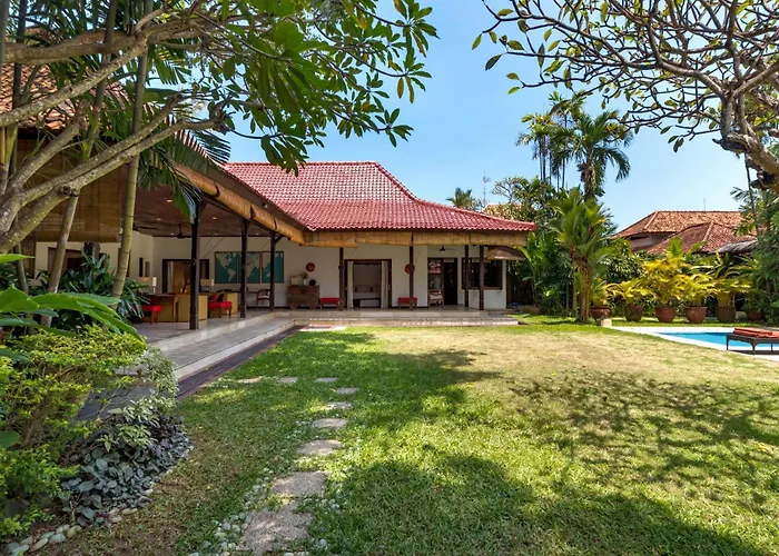 Delapan *